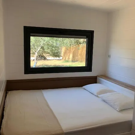 Cozy Tiny House Surrounded By Olive Grove Near Beach In Ayvacik Tatil Evi Küçükkuyu